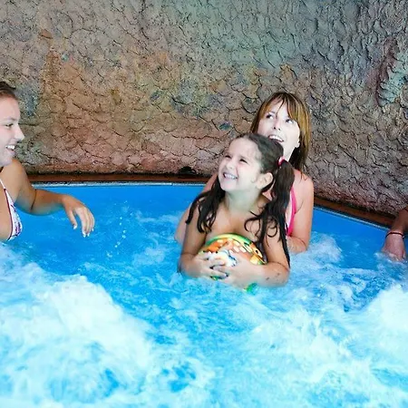Holiday Villaggio Il Paese Di Ciribi - Ili02215-byb Hébergement de vacances *